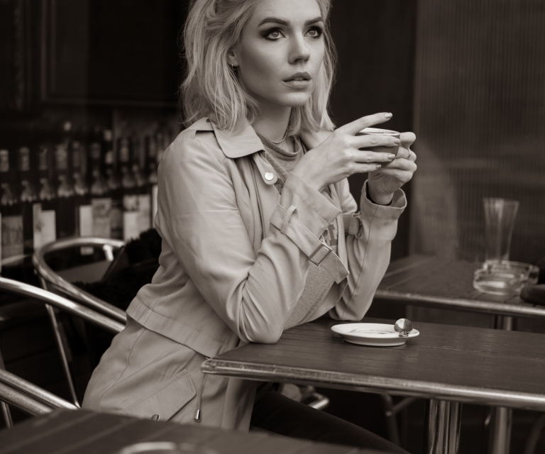 People in Mono